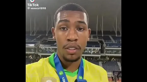 Chupa Pijas Argentino: Jovén y Viejo rompen menor de Río