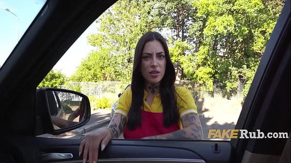 Pizza y Tetas Argentinas: Un Banquete Para Gozar